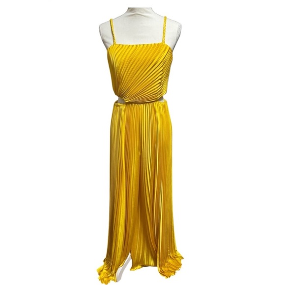 Alice + Olivia Sunlit Yellow Pleated Jumpsuit - Picture 3 of 6